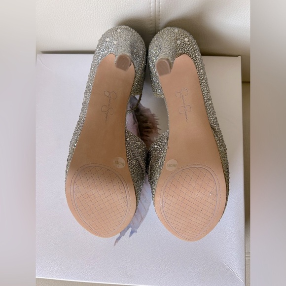 Jessica Simpson Ormanda Gold Embellished Platform Pumps 6M - Glamorous & Chic - Picture 5 of 5